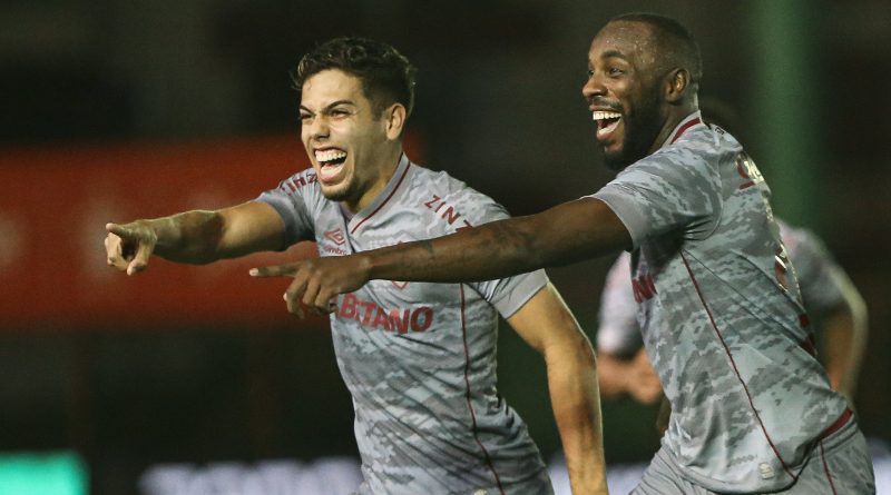 Nonato e Manoel são esperados entre os titulares para o clássico contra o Vasco