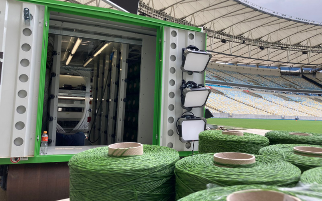 Maracanã está em fase final de reforma no gramado