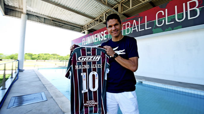 Magno Alves visitou o CT Carlos Castilho na manhã desse sábado (Foto: Mailson Santana/Fluminense FC)