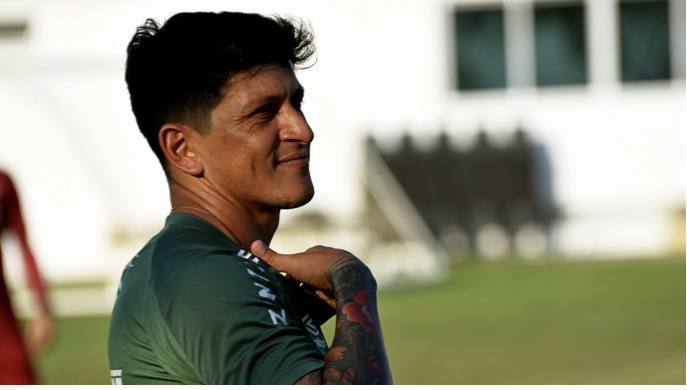 Cano no treino antes do FlaxFlu decisivo