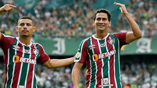 Ganso teve dia de artilheiro contra Coritiba