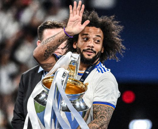 Marcelo com o troféu da Champions League