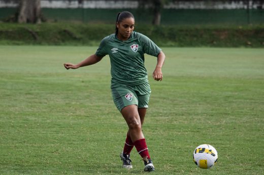 Kelly retorna aos gramados no Brasileirão A2