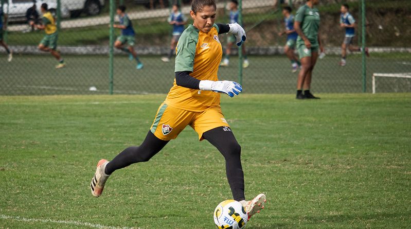 Nágila é um dos reforços do Flu para a temporada e reencontra o Bahia na A2