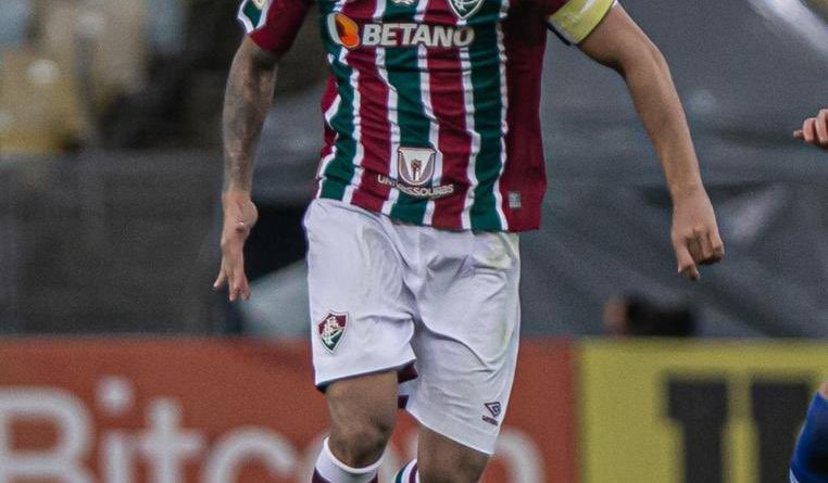 Nino deve voltar ao time titular contra o Goiás