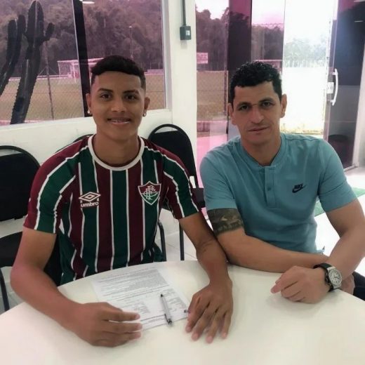 Ruan contrato com o Fluminense