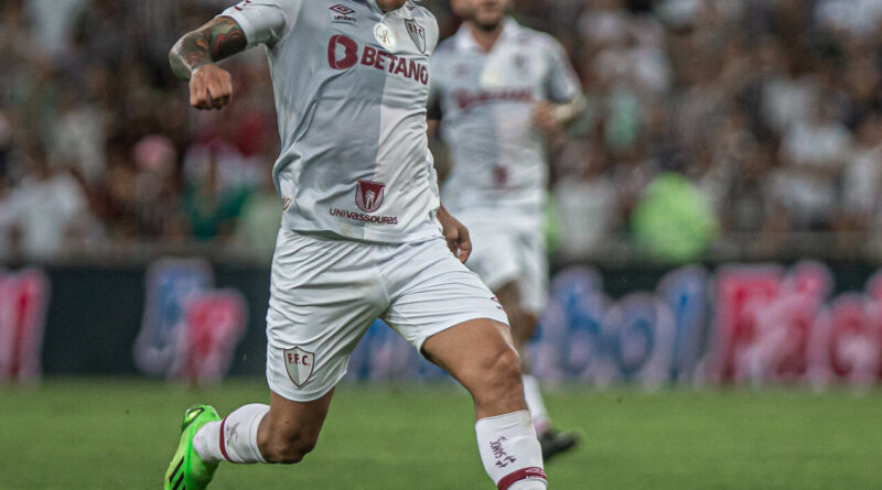 De fora só de um jogo no ano, Germán Cano lidera em minutagem entre os jogadores do Fluminense na atual temporada