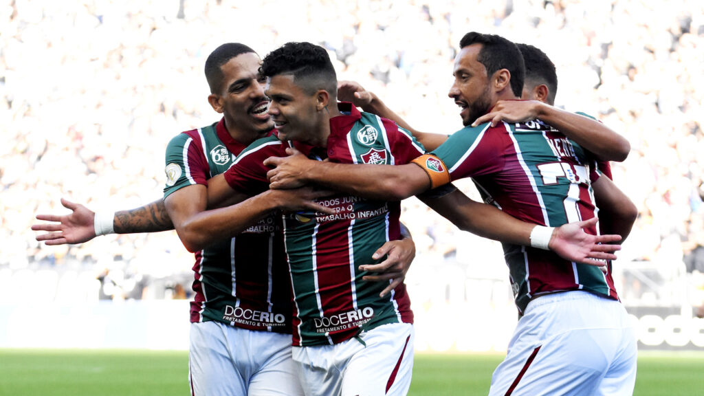 Evanilson comemorando um dos gols da última vitória do Fluminense sobre o Corinthians em Itaquera