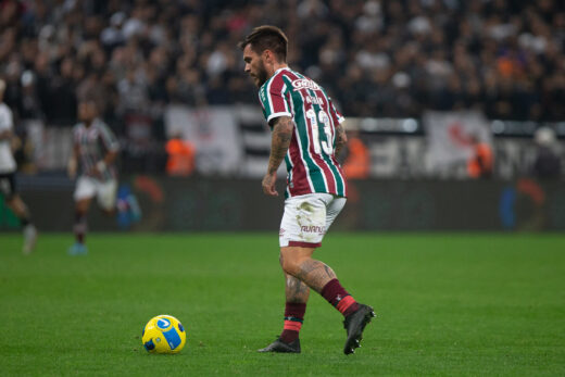 Nathan em campo pelo Fluminense 