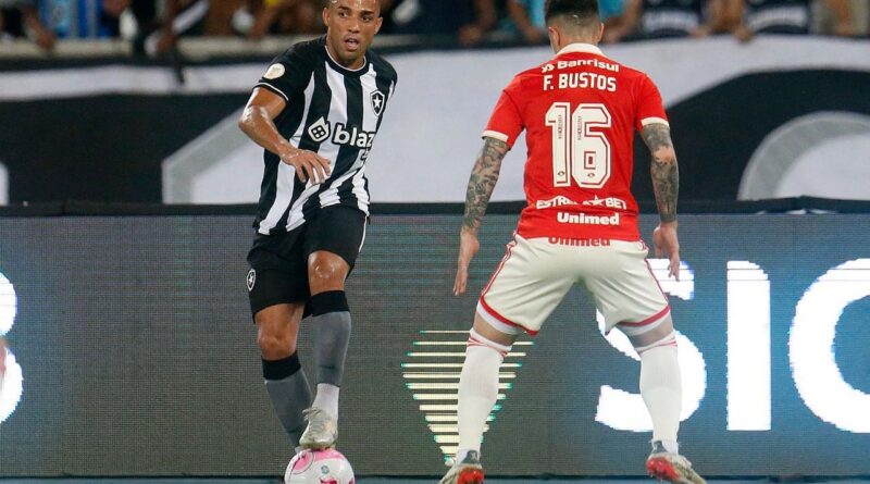 Marçal na derrota do Botafogo para o Internacional
