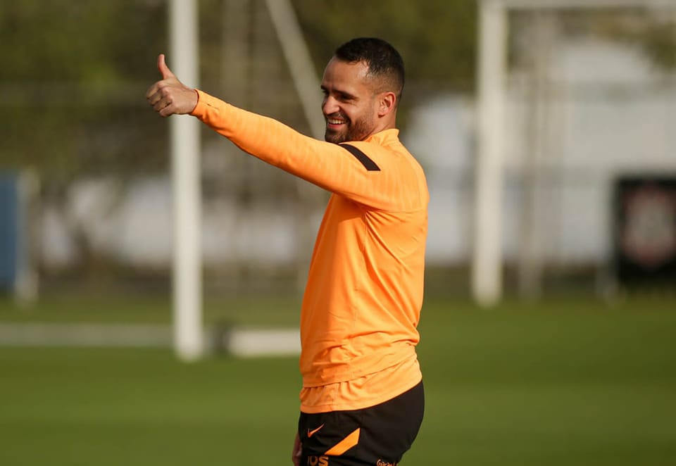 Renato Augusto em treino pelo Corinthians