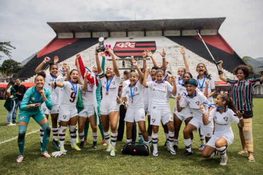 Fluminense vence nos pênaltis e é campeão do Carioca Feminino Sub-17