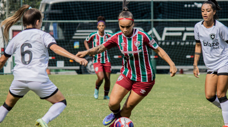 Fluminense e Botafogo decidem vaga na final do Carioca Feminino Adulto