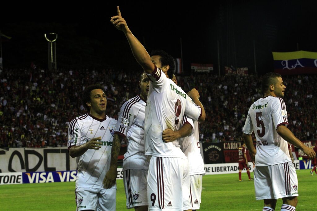 Fred comemorando o gol do Fluminense na estreia da Libertadores 2013