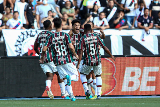 Cano comemorando seu gol contra o Vasco em 2022