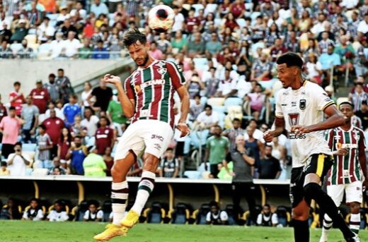 Martinelli se firma nos titulares e vira o jogador com mais passes certos no Carioca: “Hoje eu sou um jogador mais maduro e preparado “