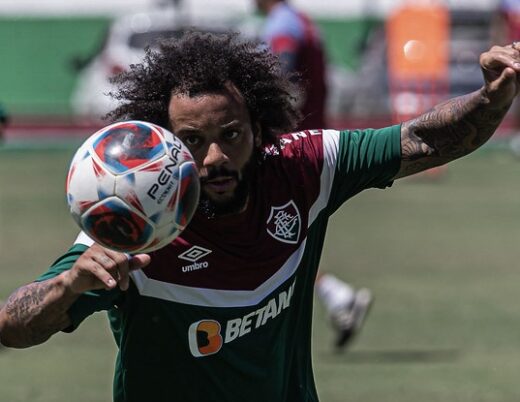 Marcelo fala sobre adaptação ao futebol brasileiro e apresentação no Maracanã: “Foi um sonho”