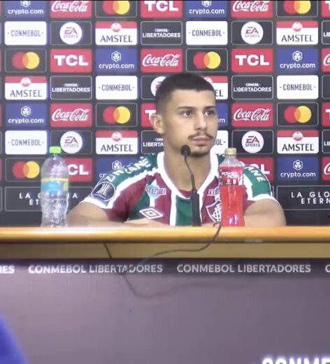 André fala sobre jogar ao lado de Alexsander: “É um moleque que tem muita personalidade”