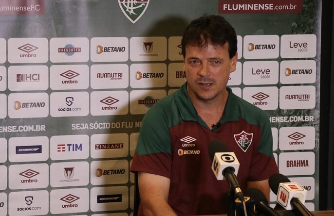 Diniz elogia Fábio e fala de lesão do Alexsander: “Vai fazer exames, mas provavelmente não é grave”