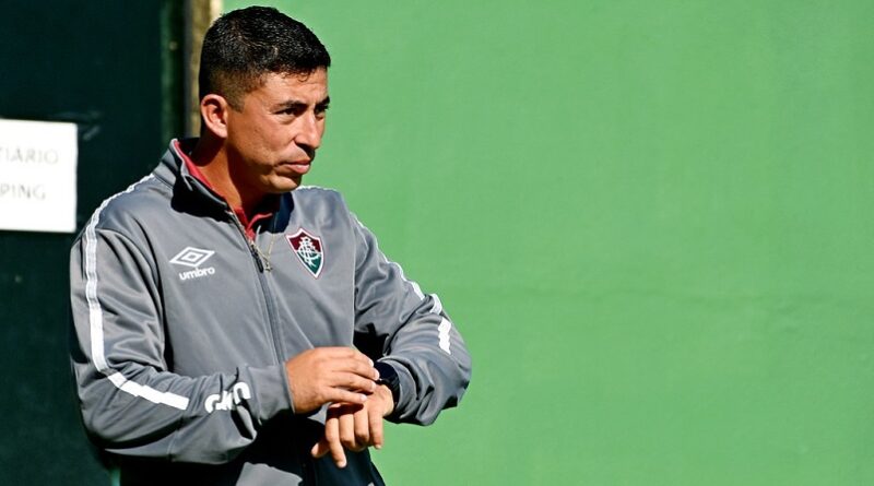 Lindolfo Melo é o novo treinador do Fluminense Sub-16