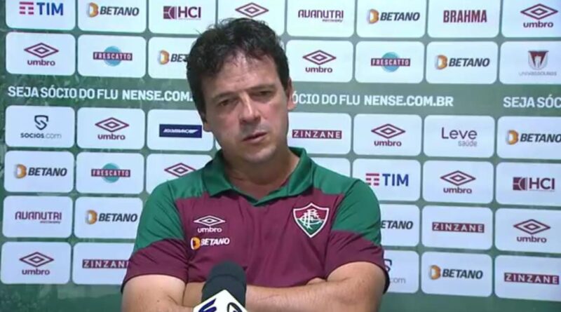 Fernando Diniz em coletiva pós Fluminense 2 x 2 Goiás / Foto: Reprodução GE