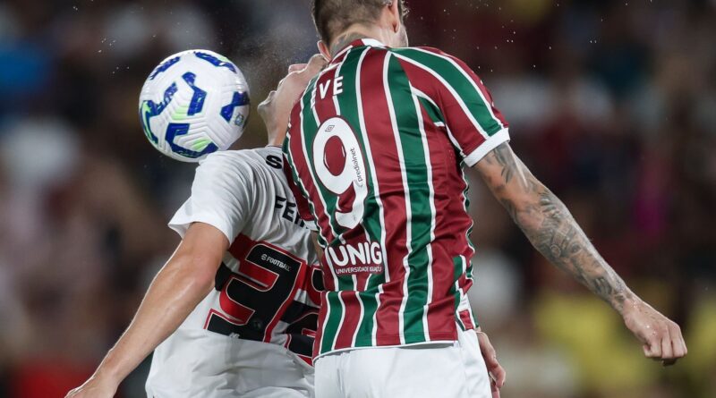 Janela de transferências: Fluminense define centroavante como prioridade para 2026