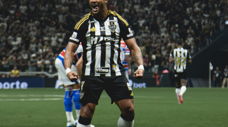 Negociação por Hulk avança, e Fluminense discute formato de negócio com o Atlético Mineiro