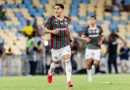 “Joga nas três posições atrás do 9”: Zubeldía detalha escolha por Savarino no Fluminense