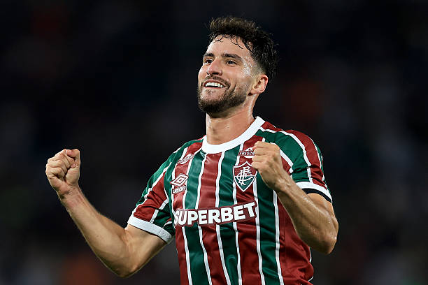 Fluminense acerta renovação de Martinelli até o fim de 2030