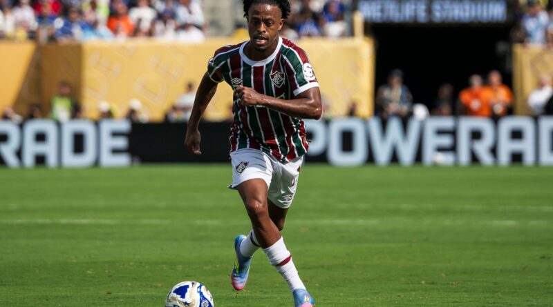 Fluminense veta empréstimo de Keno após consulta do Clube do Remo