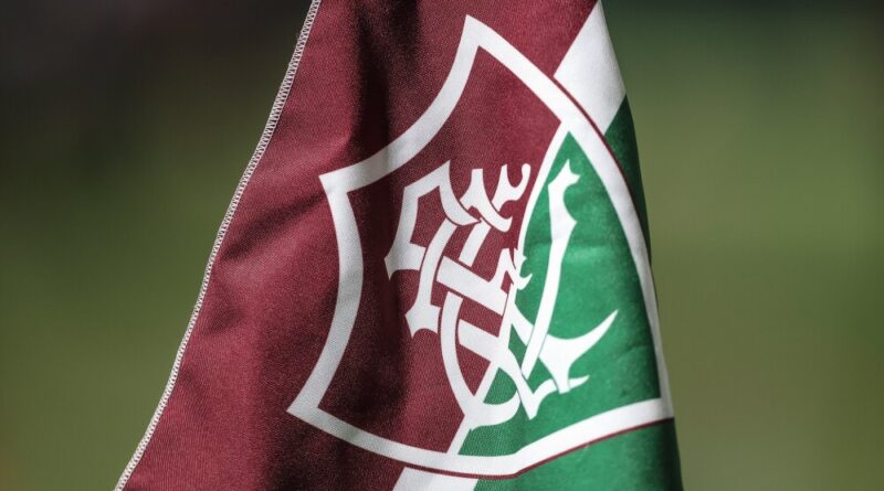 Fluminense pode contratar um zagueiro ainda nesta janela de transferências; entenda