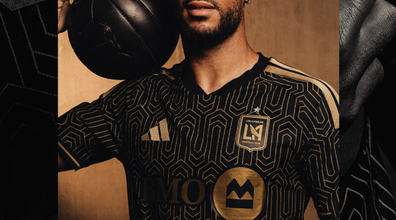 Alvo do Fluminense, Denis Bouanga amplia contrato com o LAFC até 2028