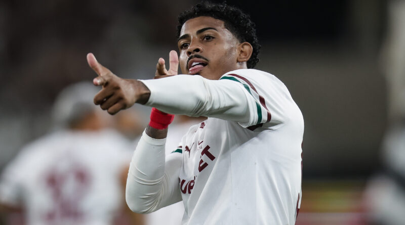 John Kennedy se aproxima do topo entre atacantes formados em Xerém com mais gols pelo Fluminense; Marcos Júnior lidera ranking