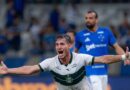 Emprestado pelo Flu, Lavega faz gol em vitória do Coritiba sobre o Cruzeiro