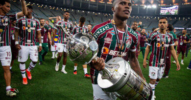 Ídolo não se mede com bola no pé, promessa ou marketing, mas com postura! O caso Arias expõe uma ferida antiga no Fluminense