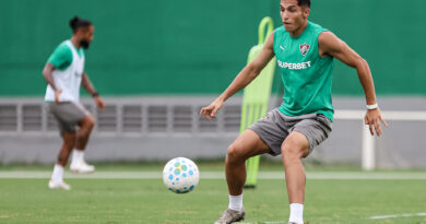 Fala, jogador: Kevin Serna comemora marca de 100 jogos e projeta duelo no Maracanã Fala, jogador: Kevin Serna comemora marca de 100 jogos e projeta duelo no Maracanã