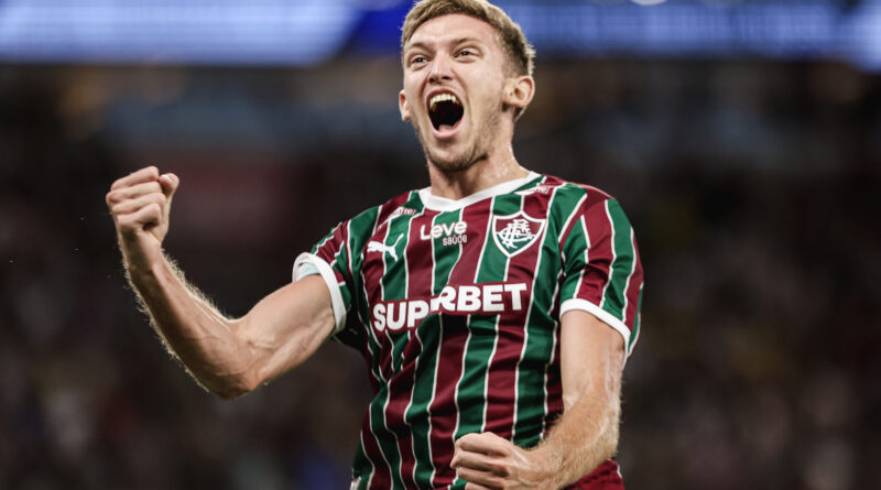 Zubeldía elogia Castillo após primeira titularidade: “Estrear e fazer gol é uma ótima notícia”