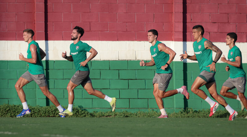 Sem Canobbio, Fluminense se reapresenta e inicia preparação para enfrentar o Corinthians