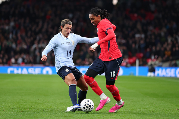 Canobbio será titular novamente pelo Uruguai em amistoso contra a Argélia