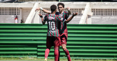 Fluminense goleia a Portuguesa e garante classificação para a semifinal do Carioca Sub-20 Fluminense goleia a Portuguesa e garante classificação para a semifinal do Carioca Sub-20
