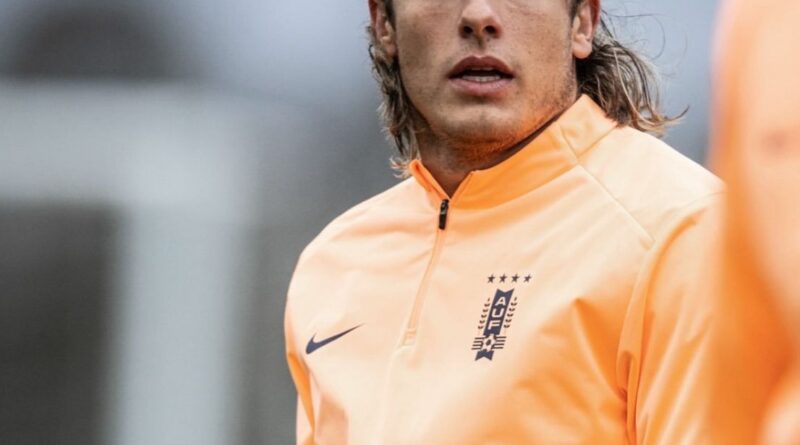 Com Canobbio, Uruguai enfrenta a Inglaterra nesta sexta; saiba onde assistir