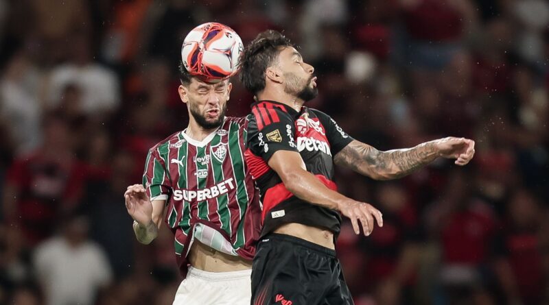 Fluminense trata adiamento do Fla-Flu como inevitável e explica decisão ao elenco