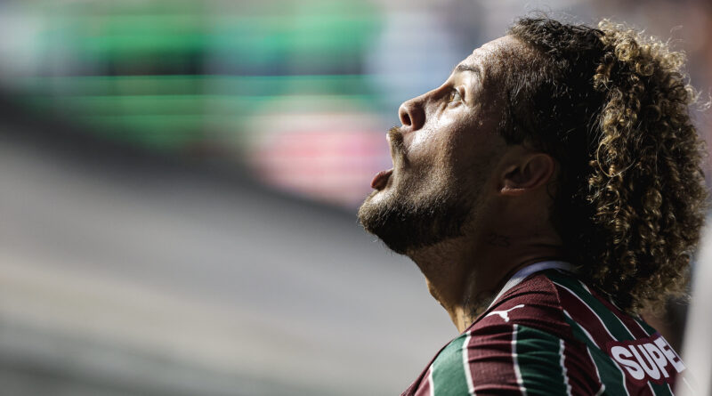 Guga celebra assistências e desabafa: “A gente nunca deixou de lutar”