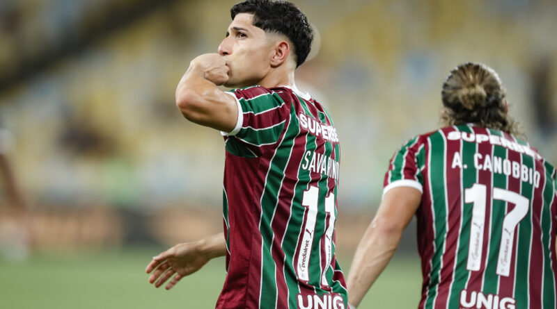 Savarino embala no Fluminense e tem participação em gols nos últimos quatro jogos