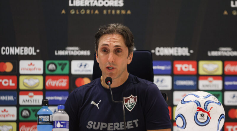 Zubeldía celebra classificação do Fluminense e admite sofrimento: “Passamos muito mais do que deveríamos”