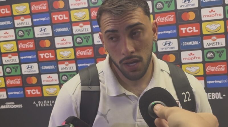 Após sequência de gols sofridos, Freytes admite problema coletivo no Fluminense: “Não é algo de um jogador só”