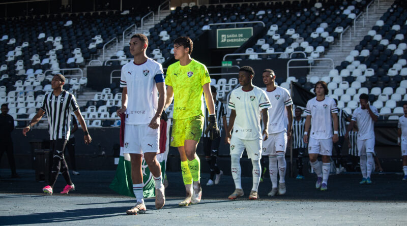Com gol de Madiba, Sub-20 do Fluminense perde clássico e encerra campanha no Brasileirão