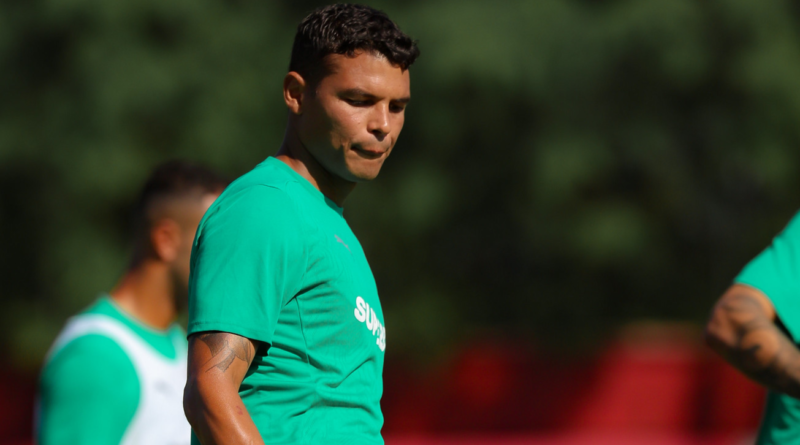 FALA, JOGADOR: Thiago Silva celebra retorno ao Fluminense: “É uma sensação maravilhosa estar de volta”