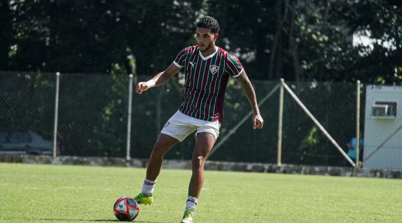Fluminense exerce opção de compra e fica com joia da base cotada para a Copa do Mundo Sub-17