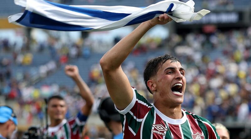 Bernal se despede do Fluminense após acerto com o Real Betis: “Obrigado por tudo, meu Fluminense”
